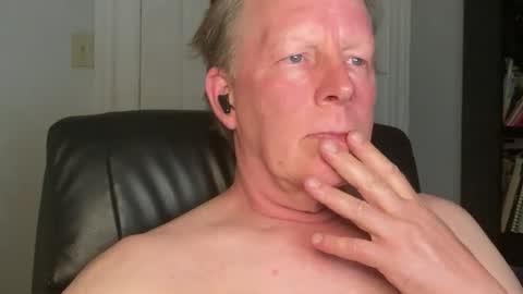 Eddy online show from 06-22-26, 02:13
