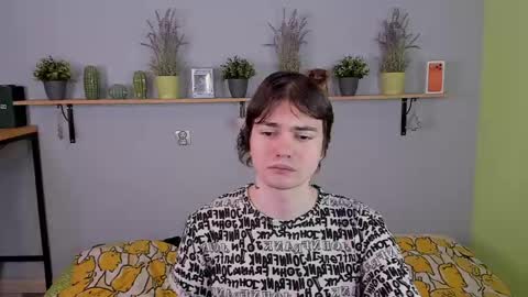 Edgar online show from 05-22-26, 03:35