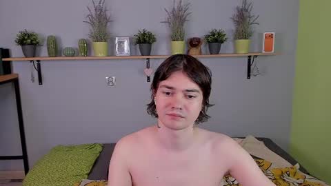 Edgar online show from 06-25-26, 05:12