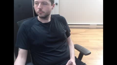 Snapshot of edgingnomercy1 chatting on 07-23-26, 02:53 CumBull online show from 07-23-26, 02:53