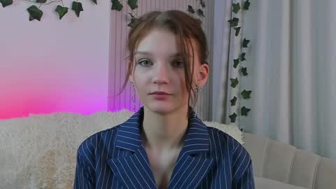 Lisa  online show from 01-21-25, 11:34