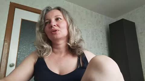 edithmanning online show from 06-06-26, 05:12