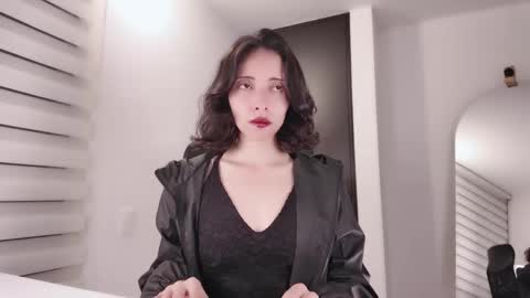 Edranah online show from 11-17-25, 10:37