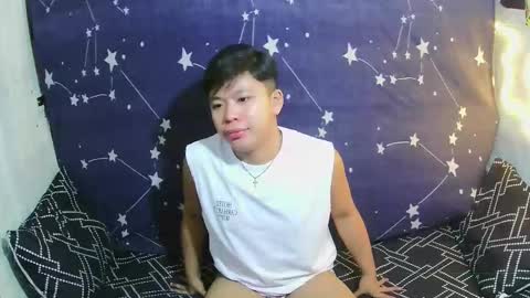 Snapshot of edrianburca052 chatting on 03-13-26, 07:09 urasian chub online show from 03-13-26, 07:09