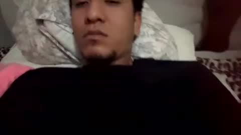 Snapshot of eduardo765435 chatting on 11-01-25, 04:58 Eduardo online show from 11-01-25, 04:58