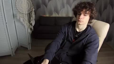 Snapshot of edvardblare chatting on 09-14-25, 05:34 edvardblare online show from 09-14-25, 05:34