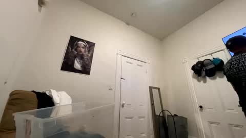 edvmendez1766 online show from 04-10-26, 09:47