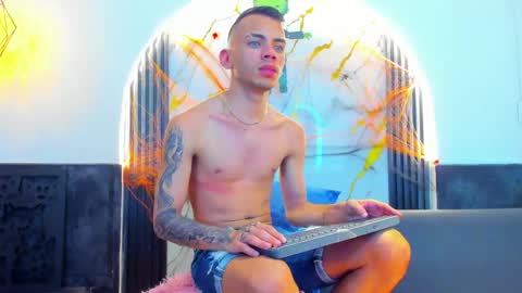 Edward Colleman online show from 10-19-25, 03:40