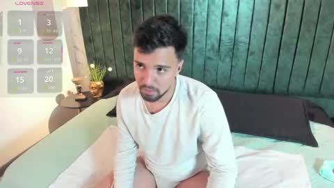 Eduardo online show from 04-22-26, 03:20