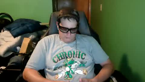 Snapshot of edwardaims_2please chatting on 07-03-26, 02:51 edwardaims_2please online show from 07-03-26, 02:51