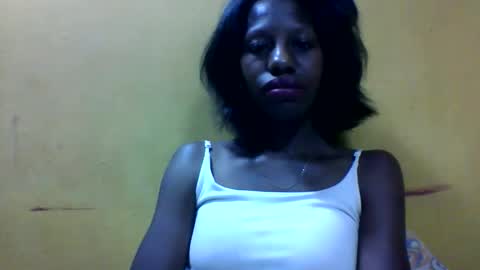 edwige770943 online show from 04-22-26, 04:48