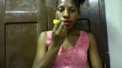 edwige770943 online show from 05-05-26, 08:33
