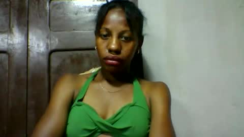 edwige770943 online show from 05-08-26, 06:41