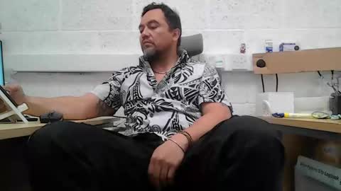 EdM online show from 04-20-26, 09:34