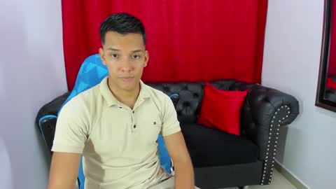 Snapshot of edwin_blaz chatting on 09-14-25, 04:11 edwin blaz. online show from 09-14-25, 04:11