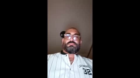 eemmee708927 online show from 11-04-25, 08:19