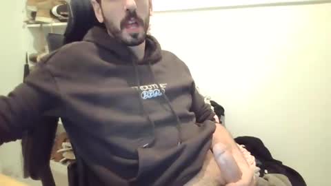 Snapshot of efdan chatting on 02-01-25, 03:50 Dan online show from 02-01-25, 03:50