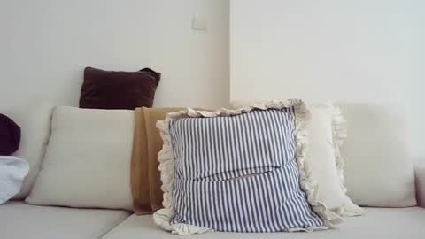 Snapshot of efdan chatting on 02-18-25, 10:05 Dan online show from 02-18-25, 10:05
