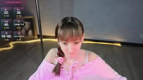 Effie online show from 01-12-26, 01:00