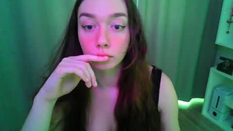 effie_balconii online show from 03-20-26, 11:37