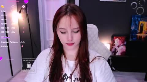 Snapshot of effie_lee chatting on 04-20-26, 02:25 Effie online show from 04-20-26, 02:25
