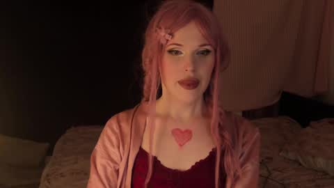 Effie Mur online show from 01-14-25, 11:31