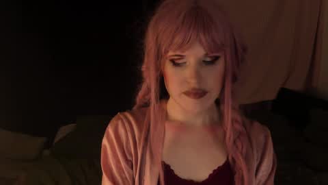 Effie Mur online show from 01-17-25, 06:12