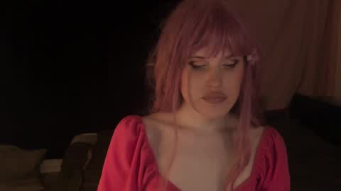 Effie Mur online show from 01-31-25, 03:55