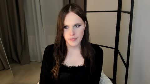 Effie Mur online show from 03-12-26, 08:59