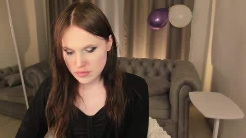 Effie Mur online show from 04-11-26, 10:58