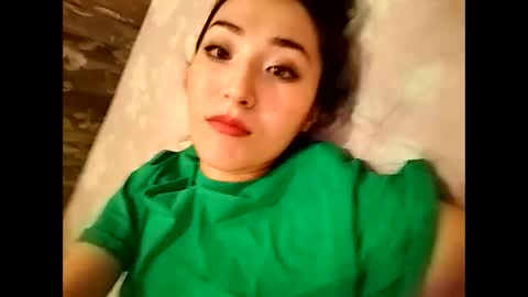 Effy online show from 12-16-24, 05:43