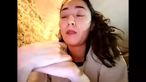 Effy online show from 09-20-25, 04:41