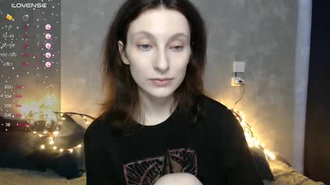 Snapshot of effy_gray chatting on 03-02-25, 02:30 Anna online show from 03-02-25, 02:30