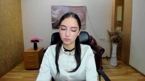 Snapshot of effy_royse chatting on 02-11-26, 06:51 Effy Royse online show from 02-11-26, 06:51