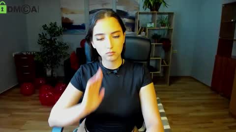 Snapshot of effy_royse chatting on 02-15-26, 07:51 Effy Royse online show from 02-15-26, 07:51