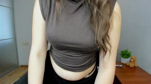 Effy Royse online show from 03-26-26, 12:55