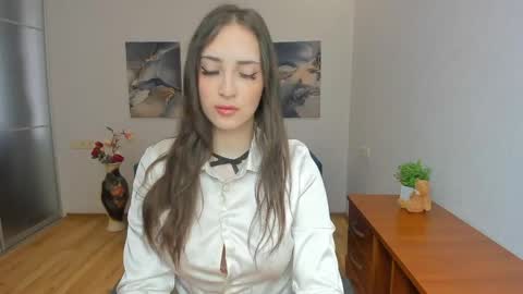 Effy Royse online show from 06-07-26, 05:33
