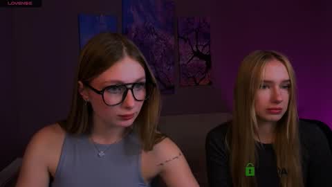 Snapshot of effysosweet chatting on 12-19-25, 02:46 effysosweet online show from 12-19-25, 02:46