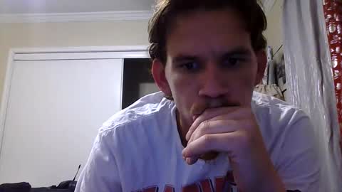 Snapshot of efrainrgarza56548967 chatting on 10-28-25, 04:27 efrainrgarza56548967 online show from 10-28-25, 04:27