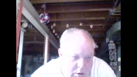 efriff online show from 06-10-26, 12:04