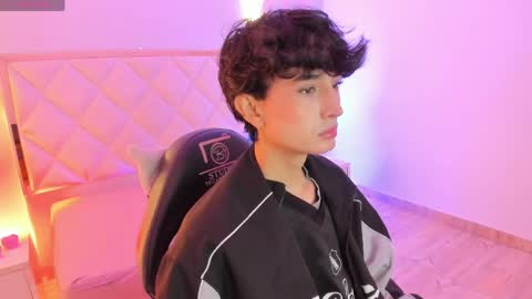 Snapshot of eidan_tay chatting on 04-01-26, 07:11 eidan_tay online show from 04-01-26, 07:11