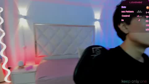Snapshot of eidan_tay chatting on 04-20-26, 07:37 eidan_tay online show from 04-20-26, 07:37