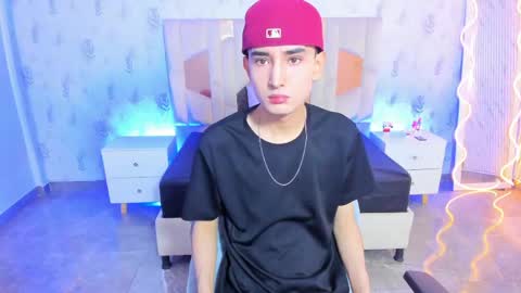 Snapshot of eidan_tay chatting on 05-15-26, 12:34 eidan_tay online show from 05-15-26, 12:34