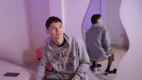 Eiden Blake online show from 11-28-25, 09:56