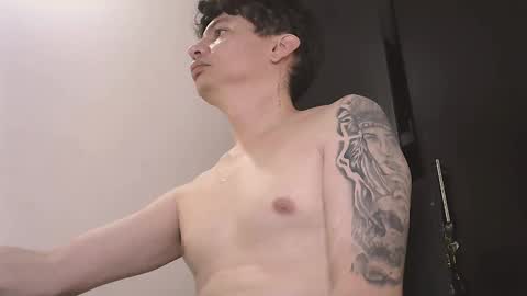 Snapshot of eider122 chatting on 02-08-26, 05:05 EIder online show from 02-08-26, 05:05