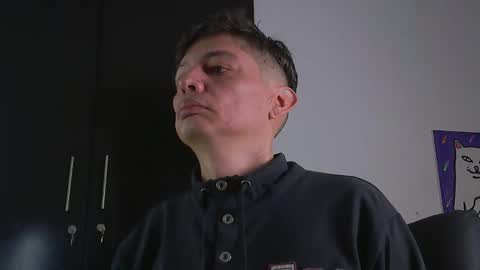 Snapshot of eider122 chatting on 02-16-26, 02:40 EIder online show from 02-16-26, 02:40