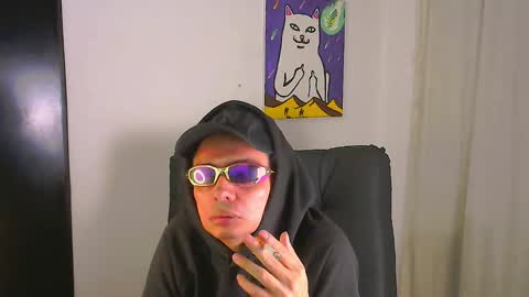 Snapshot of eider122 chatting on 02-18-26, 02:07 EIder online show from 02-18-26, 02:07