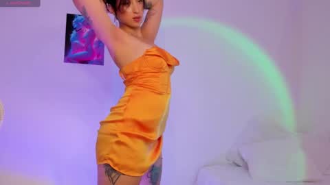 Snapshot of eileenford chatting on 01-31-25, 01:11 EileenFord online show from 01-31-25, 01:11