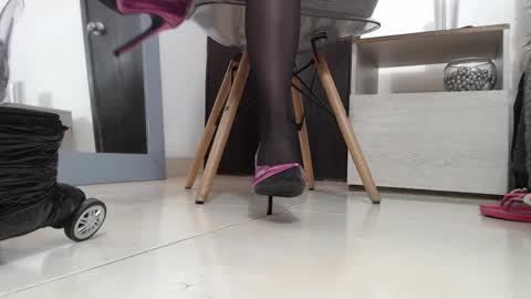 Eileen online show from 02-09-25, 02:50