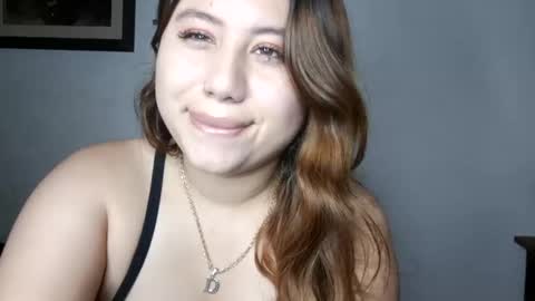 Snapshot of eimy_collin chatting on 12-22-24, 03:11 EIMY MODEL INDEPENDENT online show from 12-22-24, 03:11